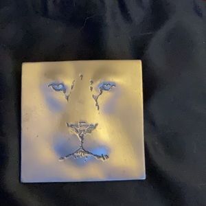 Brooch lion face vintage 1970